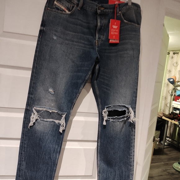 New with tags Diesel Jeans slim Fit 36 - Picture 4 of 16